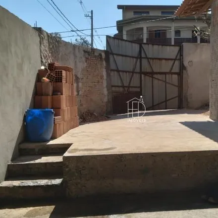 Buy this 3 bed house on Pista de Skate in Rua Curitiba, Jardim Pérola