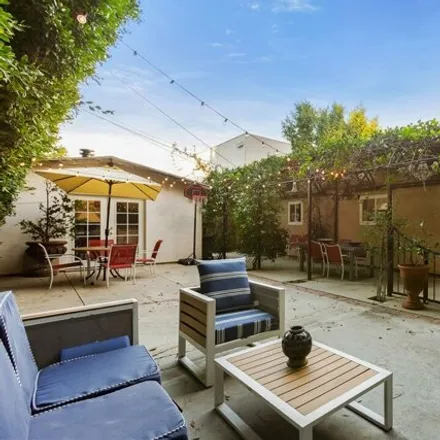 Rent this 3 bed house on 245 South Canon Drive in Beverly Hills, CA 90212