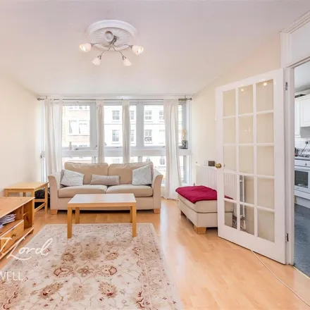 Rent this 2 bed apartment on The Triangle in Goswell Road, London