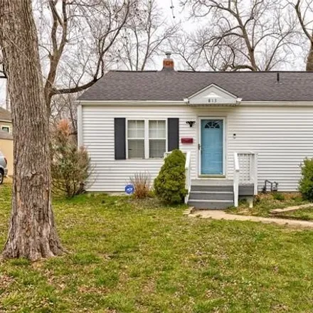 Buy this 2 bed house on 851 South Savage Street in Independence, MO 64050