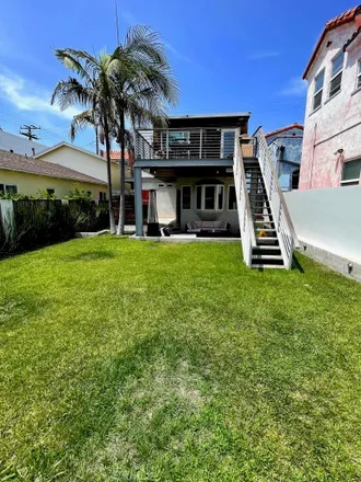 Rent this 3 bed house on 298 33rd Place in Hermosa Beach, CA 90254