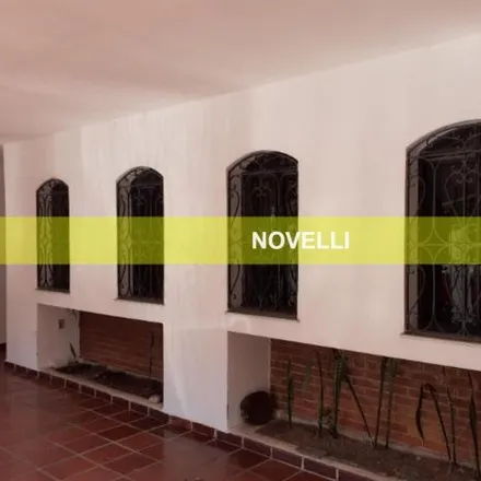 Rent this 4 bed house on Edifício Sunset in Rua Bergamota 86, Boaçava