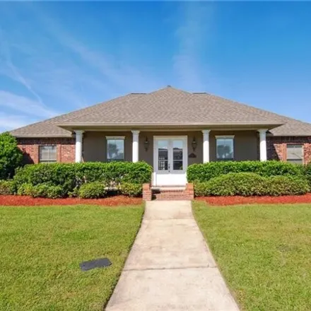 Buy this 3 bed house on 121 Ox Bow Drive in LaPlace, LA 70068