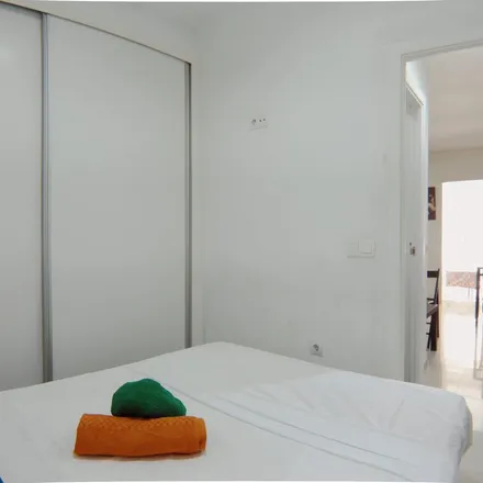 Image 4 - Calle de Antonio Zamora, 48, 28011 Madrid, Spain - Apartment for rent