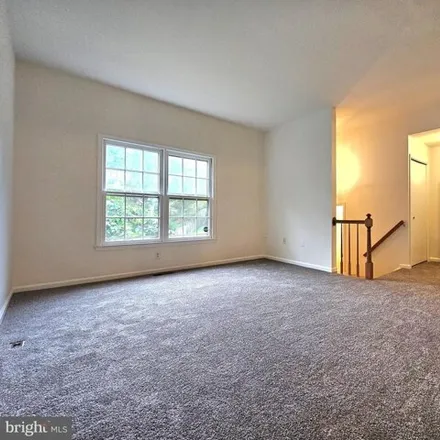 Image 2 - 4707 Gainsborough Drive, Kings Park West, Fairfax County, VA 22032, USA - Townhouse for rent