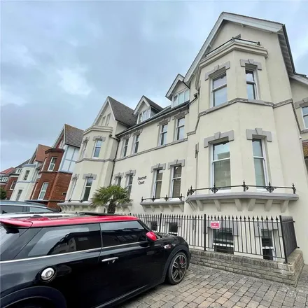 Rent this 2 bed apartment on Cumberland Court in West Cliff Gardens, Bournemouth