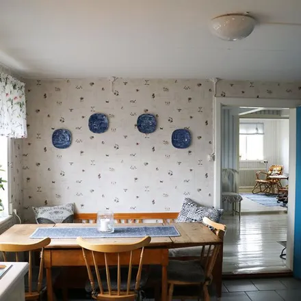 Rent this 4 bed apartment on Höganäsvägen in 263 32 Höganäs, Sweden
