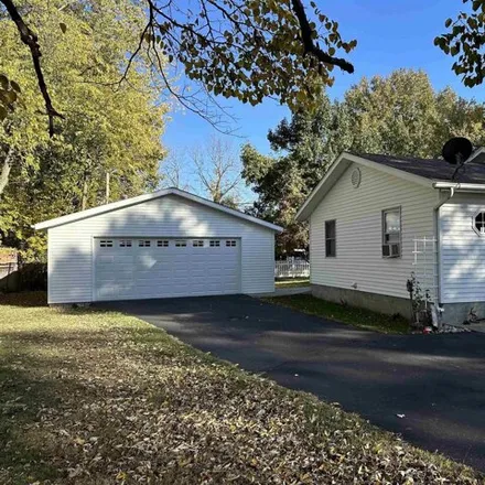 Image 3 - 279 North Fly Avenue, Goreville, Johnson County, IL 62939, USA - House for sale