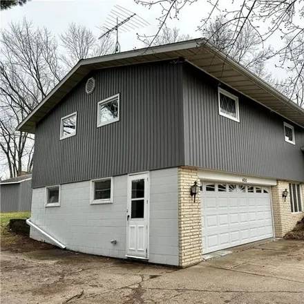 Image 7 - 456 Dodge Street, Stanley, WI 54768, USA - House for sale