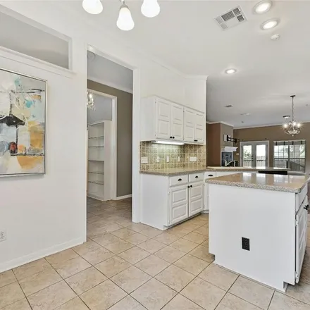 Image 1 - 1905 Kinney Avenue, Austin, TX 78704, USA - Apartment for rent