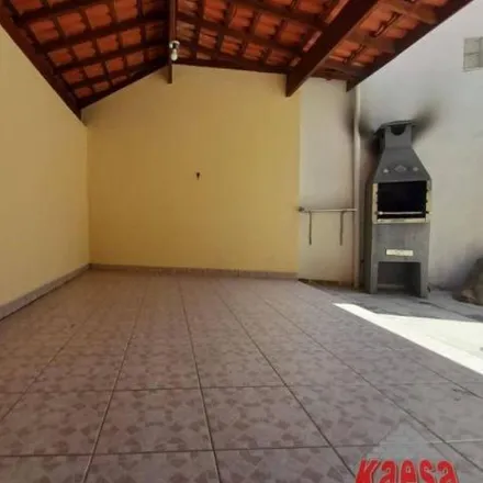 Rent this 3 bed house on Rua Itaguacu in Vila Santista, Atibaia - SP