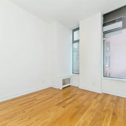 Rent this 3 bed apartment on FDNY Engine 10/Ladder 10 in 124 Liberty Street, New York