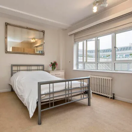 Image 4 - 10 Midford Place, London, W1T 5AH, United Kingdom - Apartment for sale
