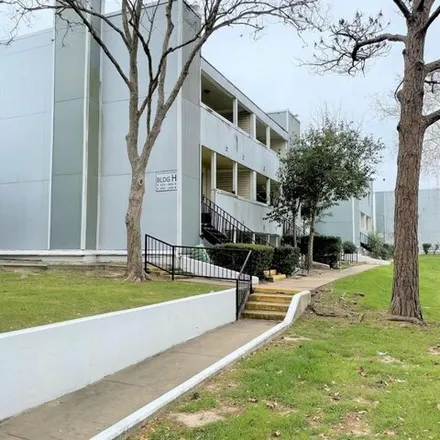 Rent this 4 bed condo on Country Place Drive in Houston, TX 77079