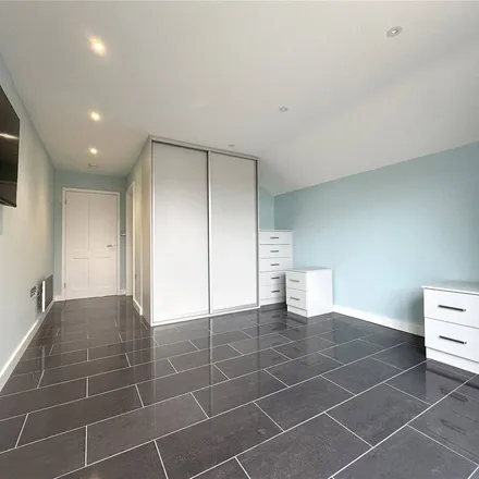 Image 7 - 9 Church Hill, Exeter, EX4 9EU, United Kingdom - Apartment for rent
