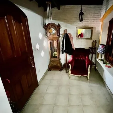 Buy this 5 bed house on Juan Bautista Azopardo 147 in B1828 ATD Partido de Lanús, Argentina