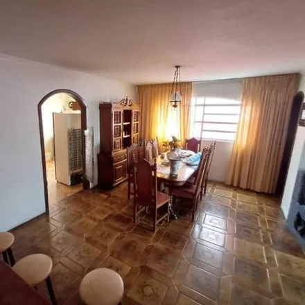 Buy this 6 bed house on Rua Campinas in Baeta Neves, São Bernardo do Campo - SP