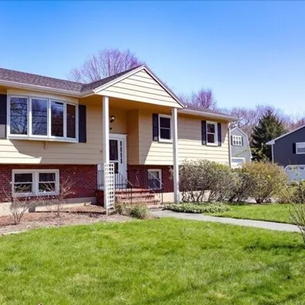 Buy this 4 bed house on 19 Long Bow Road in Putnamville, Danvers