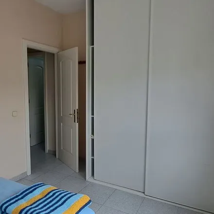 Rent this 3 bed apartment on Calle Fondos del Segura in 35019 Las Palmas de Gran Canaria, Spain