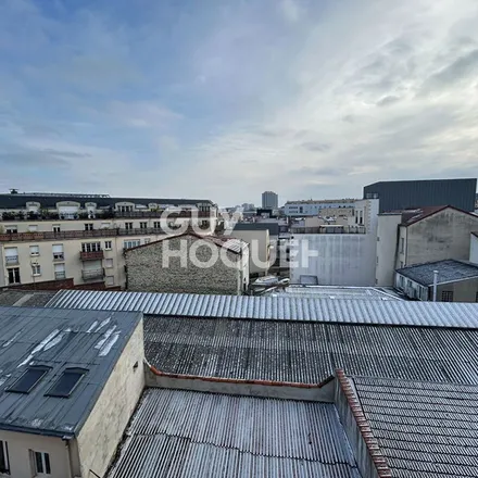 Rent this 1 bed apartment on 78 Avenue Gabriel Péri in 93400 Saint-Ouen-sur-Seine, France