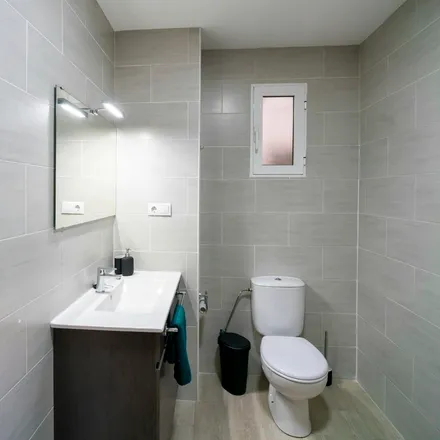Rent this 1 bed apartment on Grau - La Marina in Plaça de la Setmana Santa Marinera, 46011 Valencia
