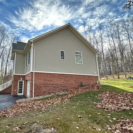 Image 3 - 219 Barnstaple Drive, Raleigh County, WV 25832, USA - House for sale