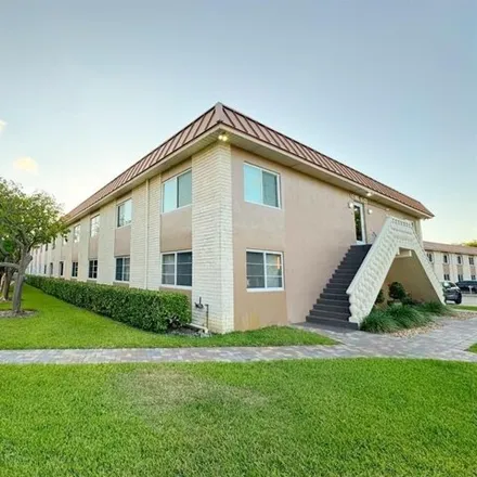 Buy this 2 bed condo on 41 Northeast 19th Court in Wilton Manors, FL 33305