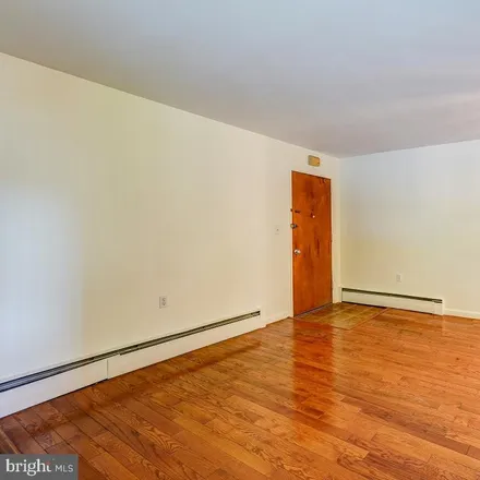 Image 3 - 7716, 7718, 7720 Maple Avenue, Takoma Park, MD 20912, USA - Condo for sale