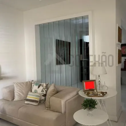 Buy this 4 bed house on Rua Thais Maria Araujo Oliveira in Aeroporto, Aracaju - SE