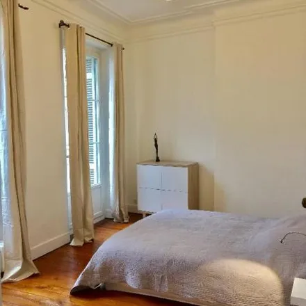 Image 4 - 30 Rue Albert Marquet, 33000 Bordeaux, France - Apartment for rent