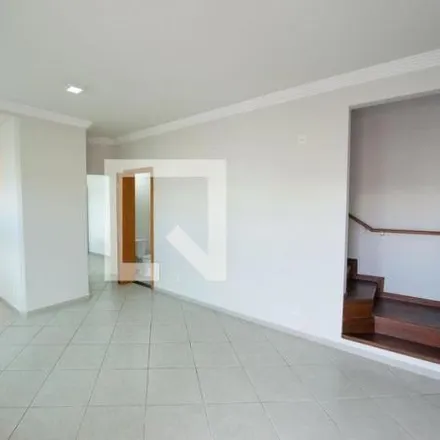 Rent this 3 bed house on Avenida Adolfo Moreira Guedes in Independência, Taubaté - SP