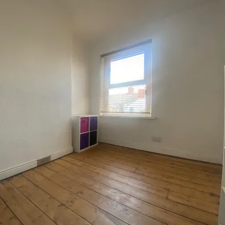 Image 9 - 2 Diana Street, Cardiff, CF24 4TS, United Kingdom - Townhouse for rent