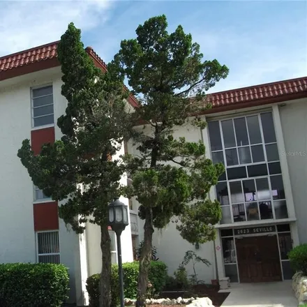 Buy this 2 bed condo on 2623 Seville Boulevard in Clearwater, FL 33764