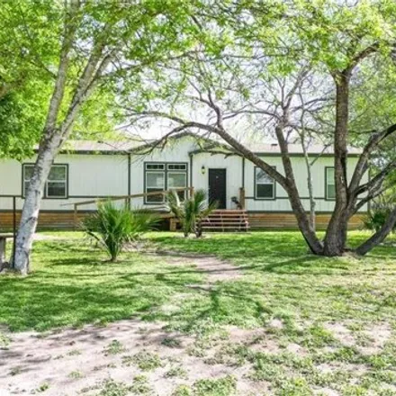 Buy this studio apartment on 997 Catholic Cemetery Road in George West, TX 78022