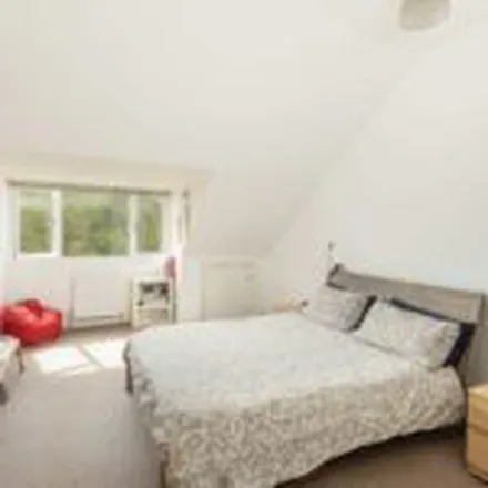 Rent this 4 bed apartment on Uphill Drive in Bath, BA1 6PA