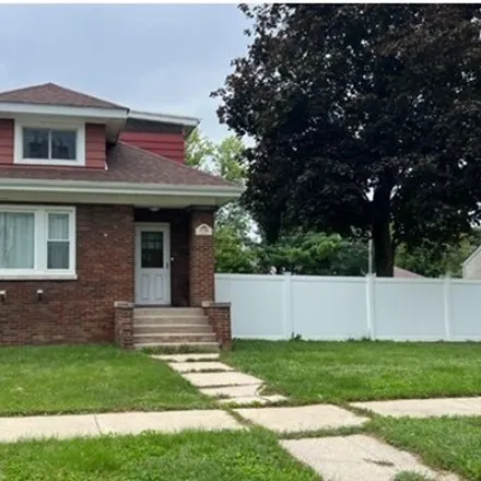 Buy this 4 bed house on 21617 Maple Street in Matteson, IL 60443