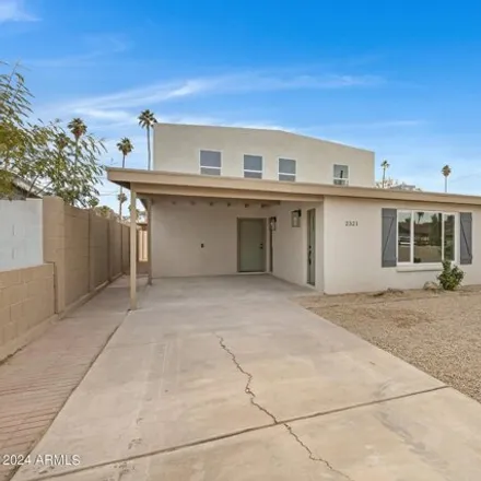 Buy this 5 bed house on 2321 North 30th Street in Phoenix, AZ 85008