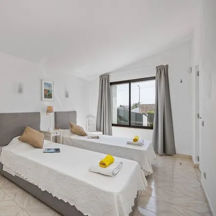 Rent this 3 bed house on 8200-224 Distrito de Évora