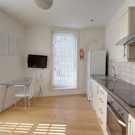Rent this 1 bed apartment on Heather Road in Leicester, LE2 6DF