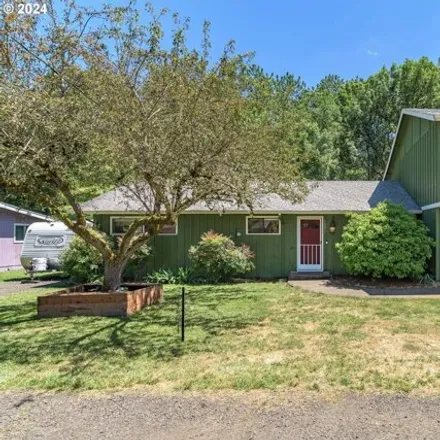 Buy this 4 bed house on 1331 Acorn Park St in Eugene, Oregon
