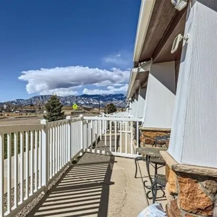 Image 2 - 4945 Pearl Kite View, Colorado Springs, CO 80916, USA - House for sale
