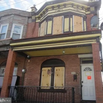 Image 2 - 1412 Pershing Street, Parkside, Camden, NJ 08104, USA - House for sale