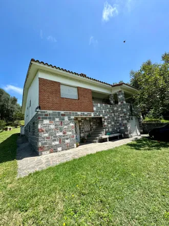 Buy this 6 bed house on República Argentina in Villa Los Ángeles, Valle Hermoso