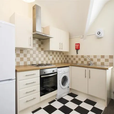 Image 5 - 29 Burns Street, Nottingham, NG7 4DS, United Kingdom - Apartment for rent