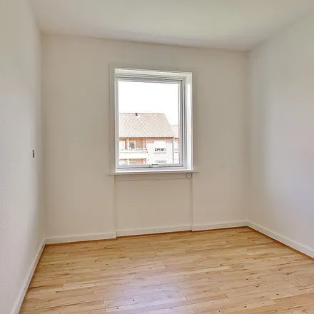 Rent this 2 bed apartment on Frederiksdalsvej 80A in 2830 Virum, Denmark