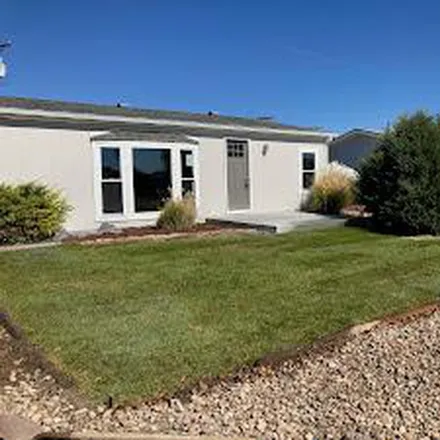 Image 4 - 305 Kipp Avenue, Keenesburg, CO 80643, USA - House for sale