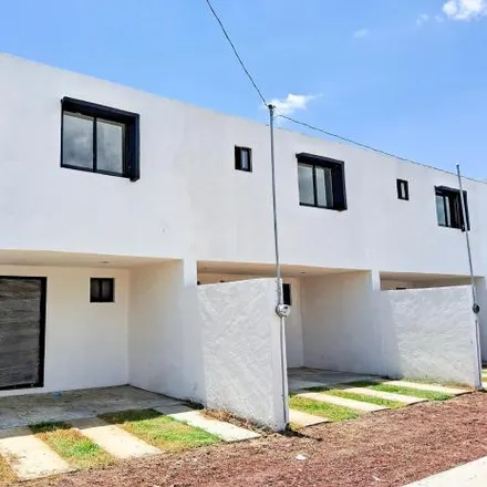 Buy this 3 bed house on Calle Pirules in 72770 Barrio de Nuevo León, PUE
