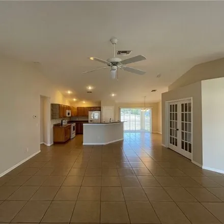 Image 3 - 752 Tropicana Parkway West, Cape Coral, FL 33993, USA - House for rent