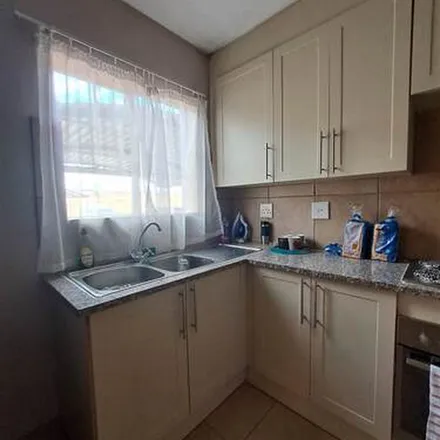 Image 3 - 3rd Road, Derdepoort Tuindorp, Pretoria, 0151, South Africa - Apartment for rent