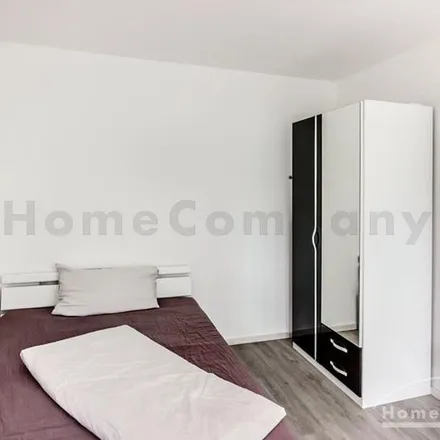 Rent this 1 bed apartment on Städtische Carl-von-Linde Realschule in Ridlerstraße, 80339 Munich